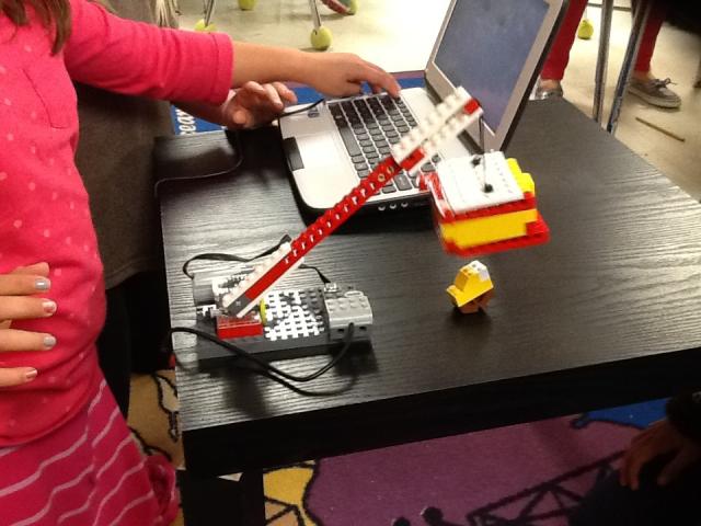 LEGO Education WeDo - Dr. Seuss "If I Ran the Zoo"